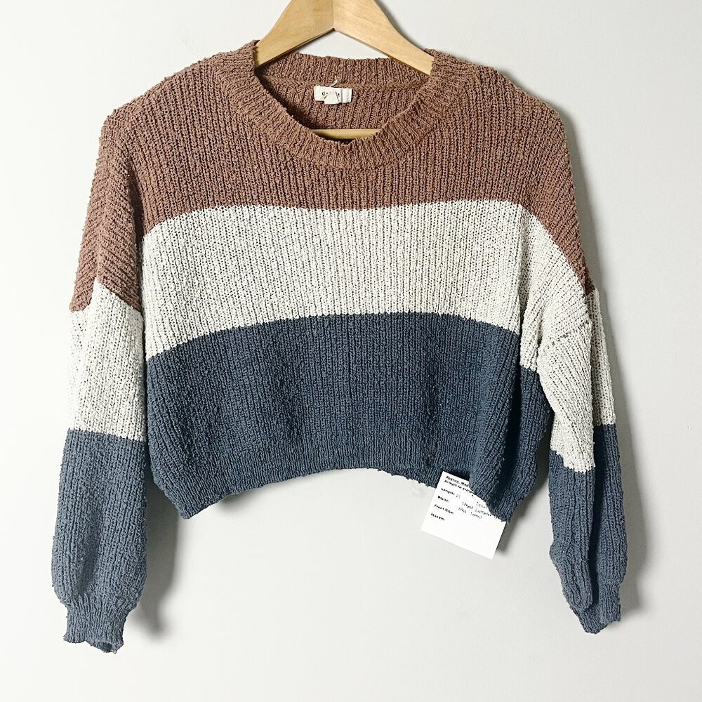 2/$30 Debut Cropped Striped Sweater Crew Neck - Picture 1 of 6